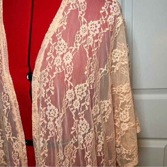 Andree by Unit Full Lace Kimono Peach / Orange Women’s Medium - Picture 2 of 7